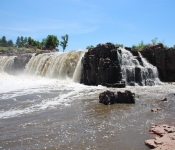 2016 05 29 SiousFalls Falls 046